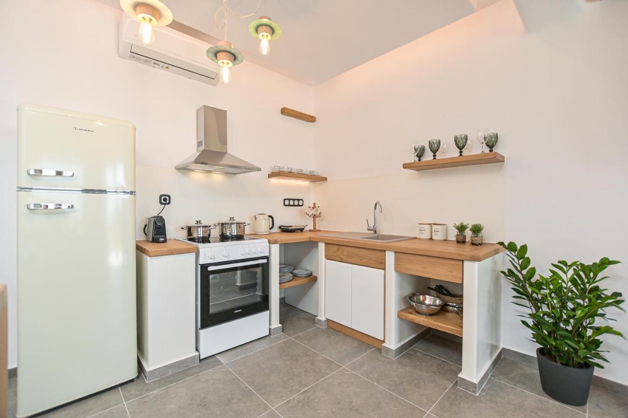 Naxos Pantheon Luxury Apartments Agkidia ภายนอก รูปภาพ